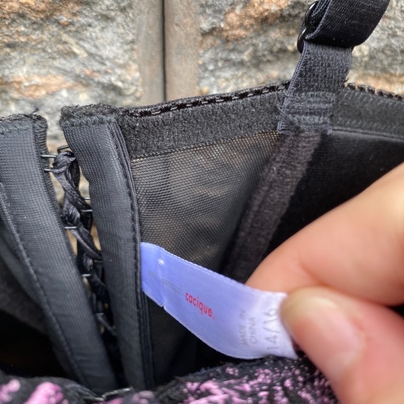 Vintage Cacique Black and Pink Corset Embroidered - Picture 6 of 8